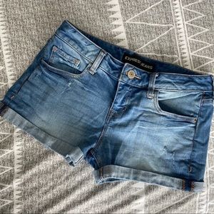 Women’s Express denim shorts